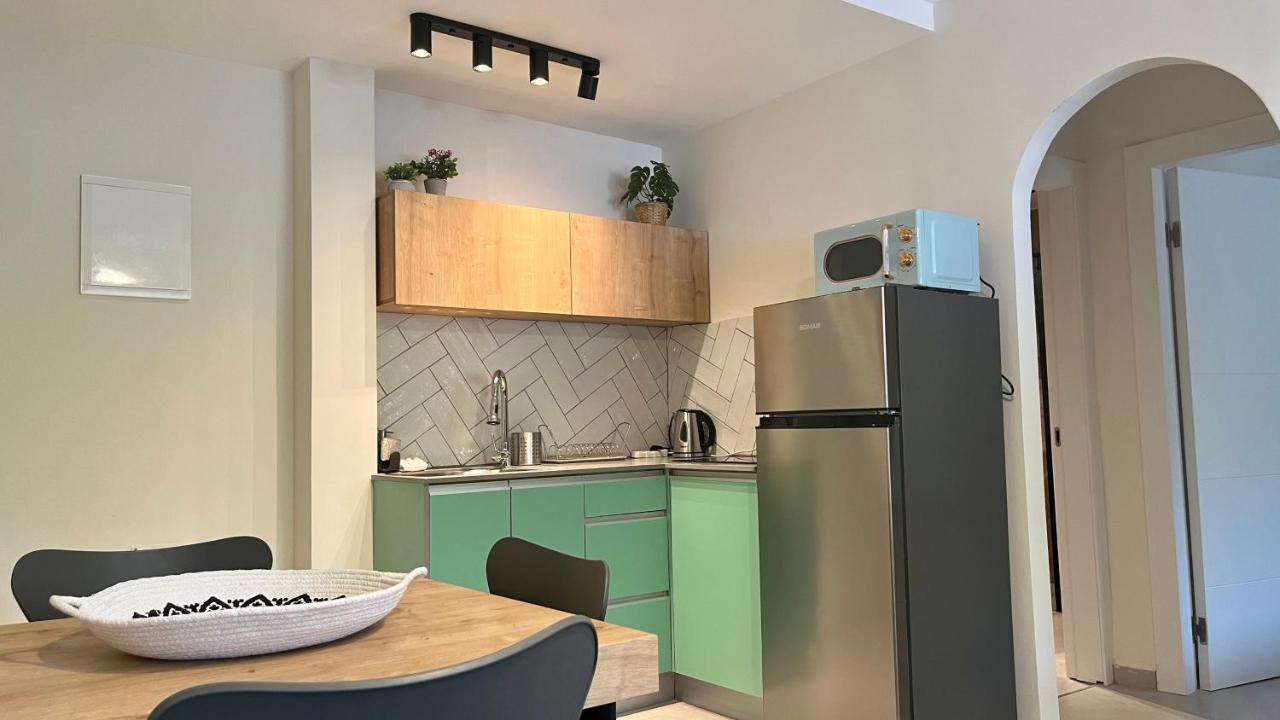 Adva Vacation Apartments 엘라트 외부 사진